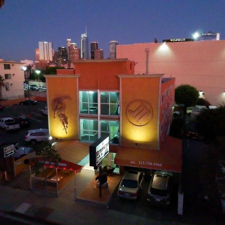 Metropolitan Inn & Suites Los Angeles Exteriér fotografie